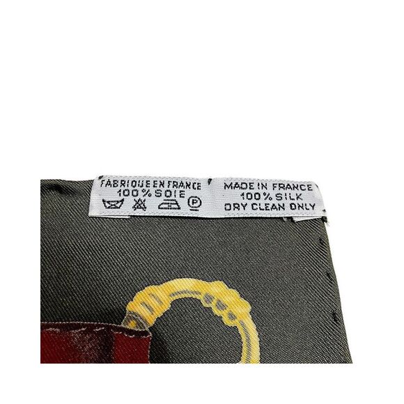 Pre Loved Hermes Silk Scarf with Sun Design in Canvas Material - Picture 5 of 8